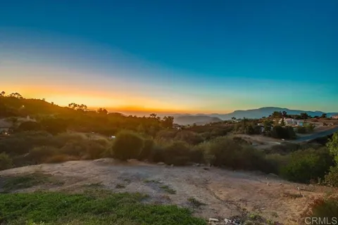 $999,900 | 2406 McDougal Place, Alpine, CA 91901