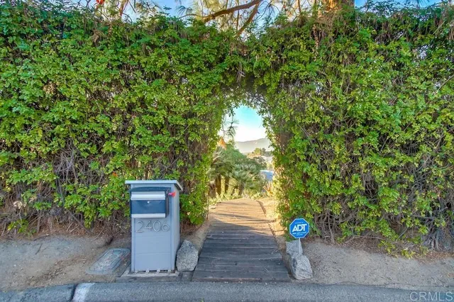 $999,900 | 2406 McDougal Place, Alpine, CA 91901