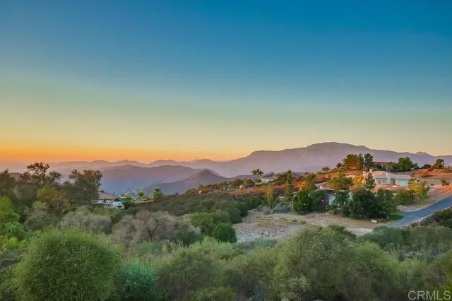 $999,900 | 2406 McDougal Place, Alpine, CA 91901