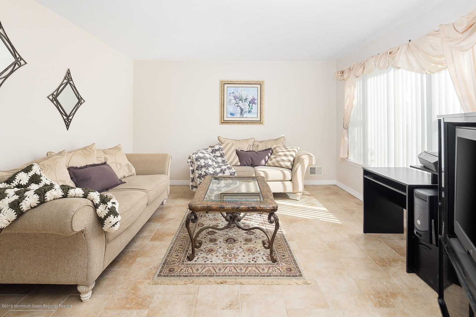 12 Netty Street Howell, NJ 07731 - Photo 12 of 26 Living Room