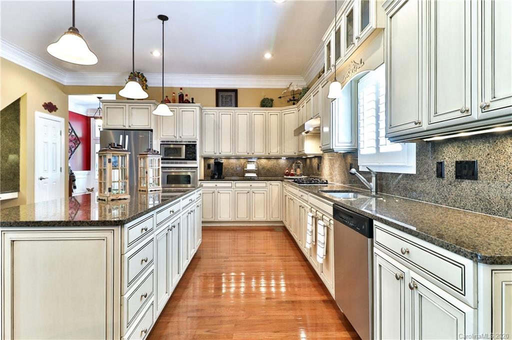 18105 Meadow Bottom Road Charlotte, NC 28277 - Photo 5 of 36 Gallery Image 5