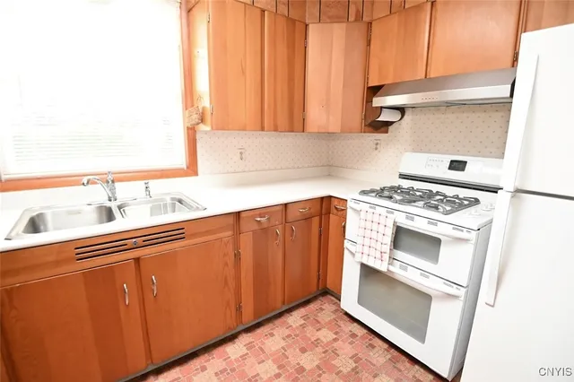 $215,000 | 517 Locust Drive, Utica, NY 13502