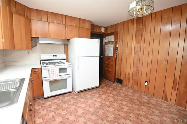 $215,000 | 517 Locust Drive, Utica, NY 13502