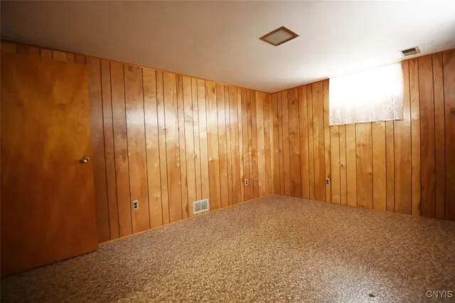 $215,000 | 517 Locust Drive, Utica, NY 13502