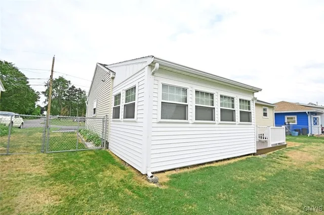 $215,000 | 517 Locust Drive, Utica, NY 13502