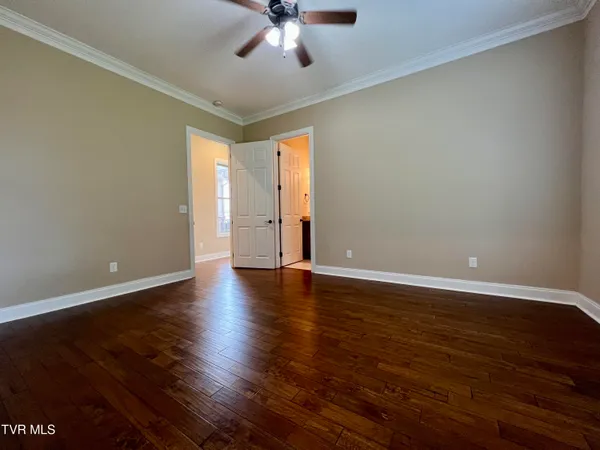 $1,100,000 | 2005 River Mist Circle, New Market, TN 37820