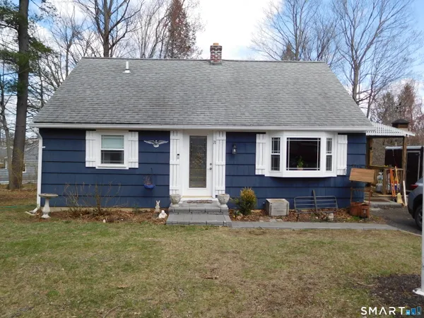 $299,500 | 21 Sunrise Drive, Torrington, CT 06790