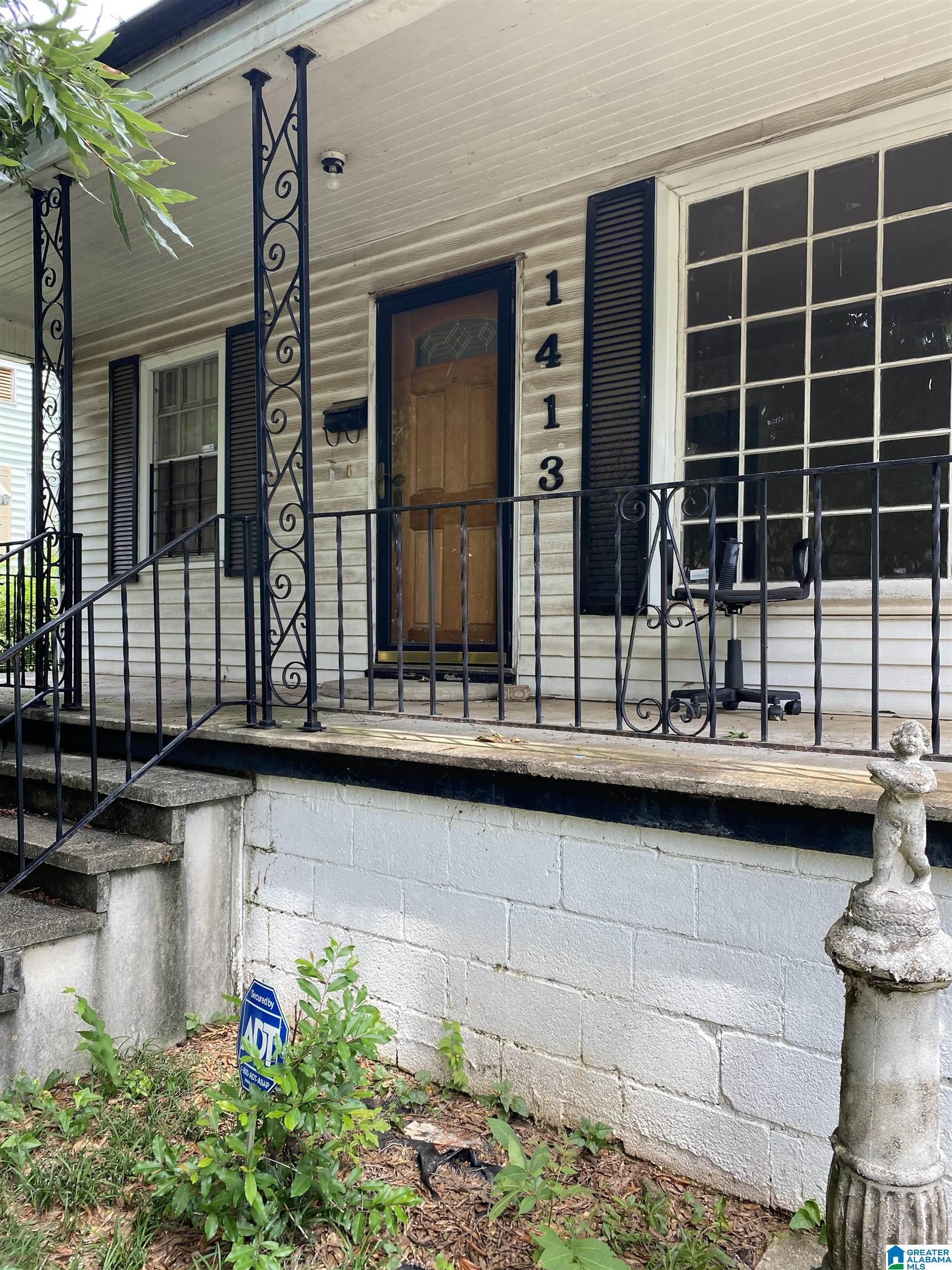 1413 18th Way Southwest Birmingham, AL 35211 - Photo 2 of 9