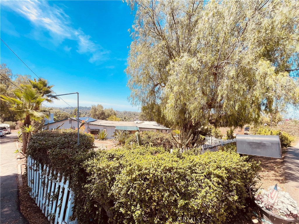 519 Mason Road Vista, CA 92084 - Photo 4 of 34