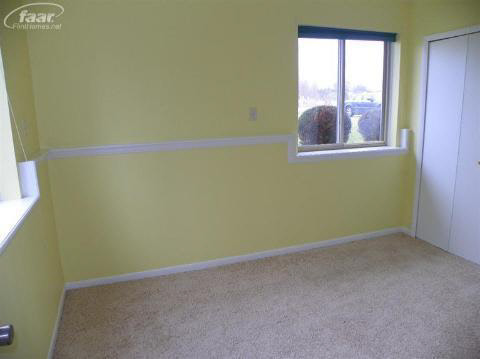 5296 Belsay Road Grand Blanc, MI 48439 - Photo 10 of 12 20201581-9.JPG
