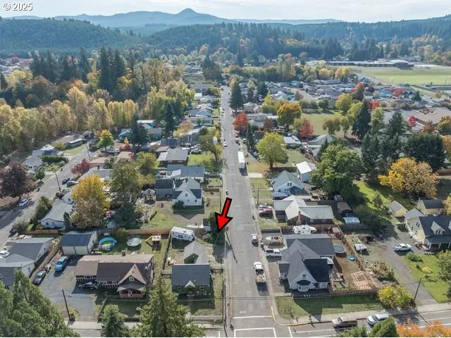 $299,000 | 2303 Long Street, Sweet Home, OR 97386