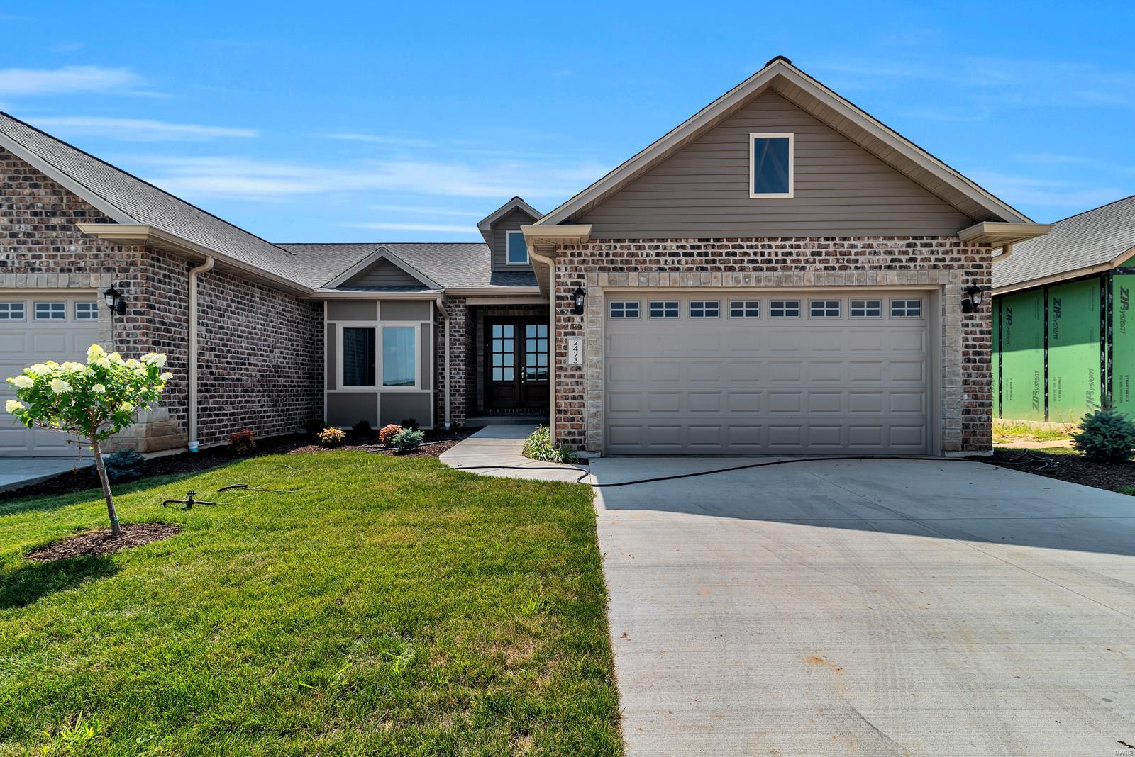 2423 Sunset Ridge Drive Columbia, IL 62236 - Photo 1 of 35