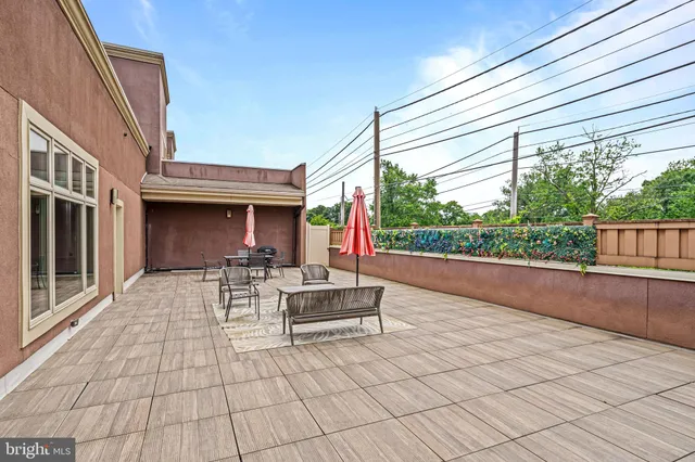 $440,000 | 600 North Atlantic Avenue, Unit 304, Collingswood, NJ 08108