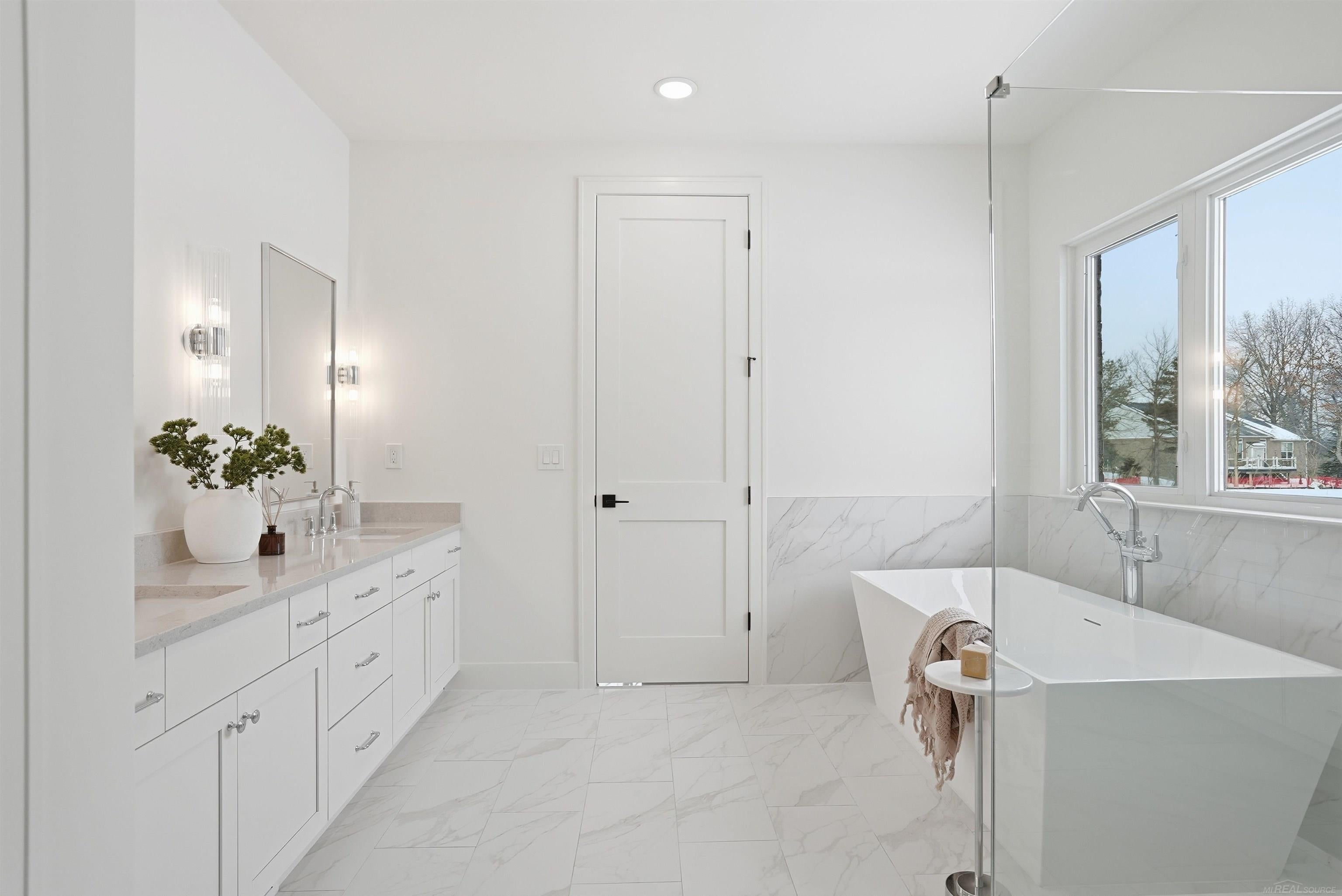 1055 East Avon Road Rochester Hills, MI 48307 - Photo 31 of 44 Gallery Image 31