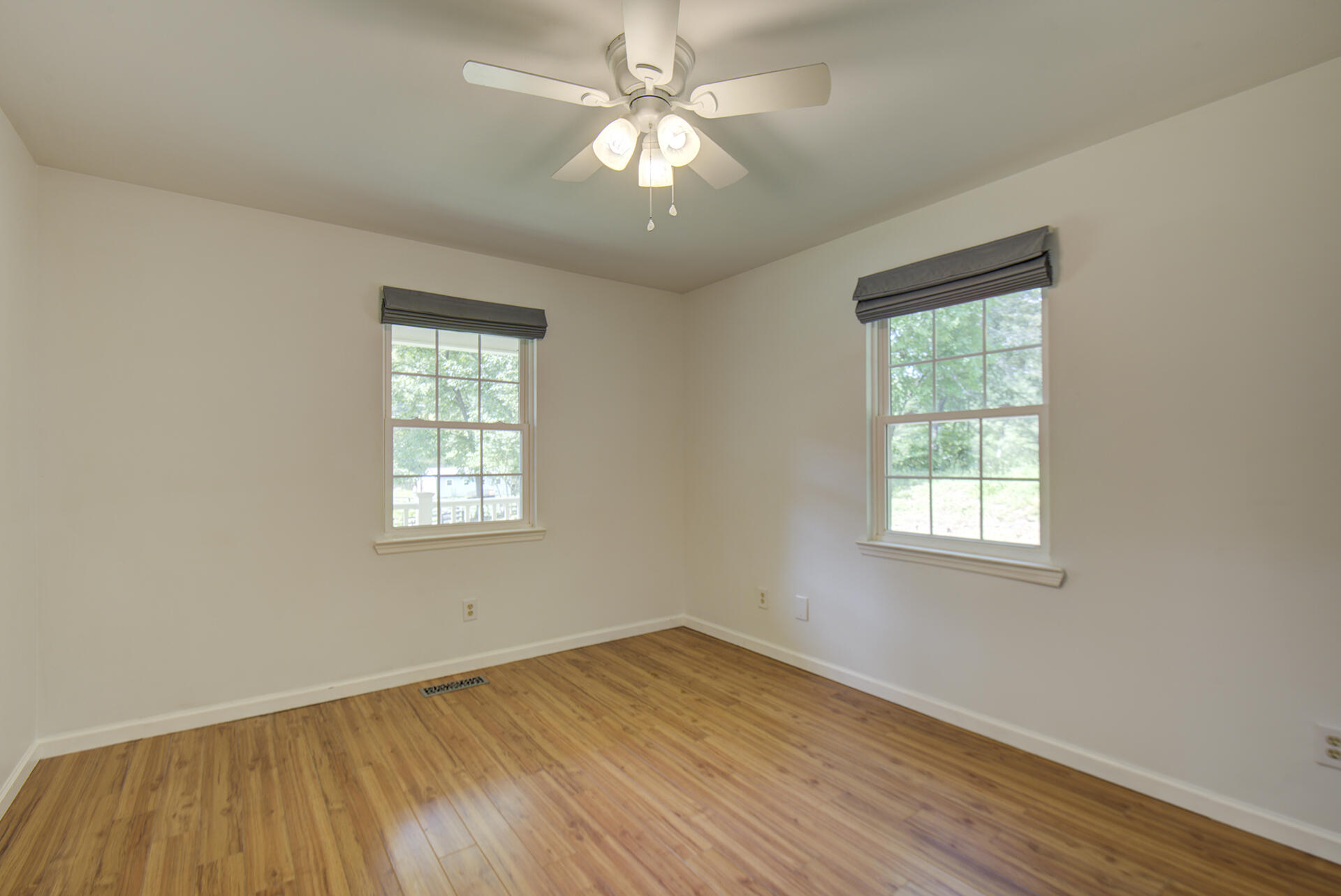 6632 Gamble Road Birchwood, TN 37308 - Photo 13 of 30 Guest Room 2
