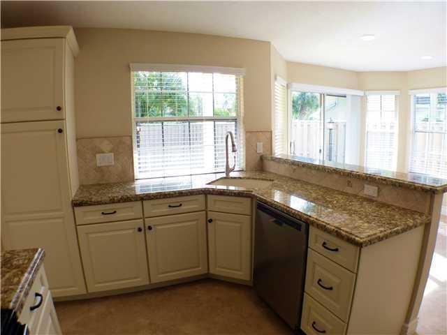 5351 Park Pl Circle Boca Raton, FL 33486 - Photo 7 of 25 Kitchen 4
