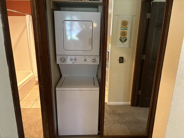 $495,000 | 2 Arrowhead Drive, Unit 71, Mammoth Lakes, CA 93546