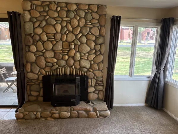 $495,000 | 2 Arrowhead Drive, Unit 71, Mammoth Lakes, CA 93546