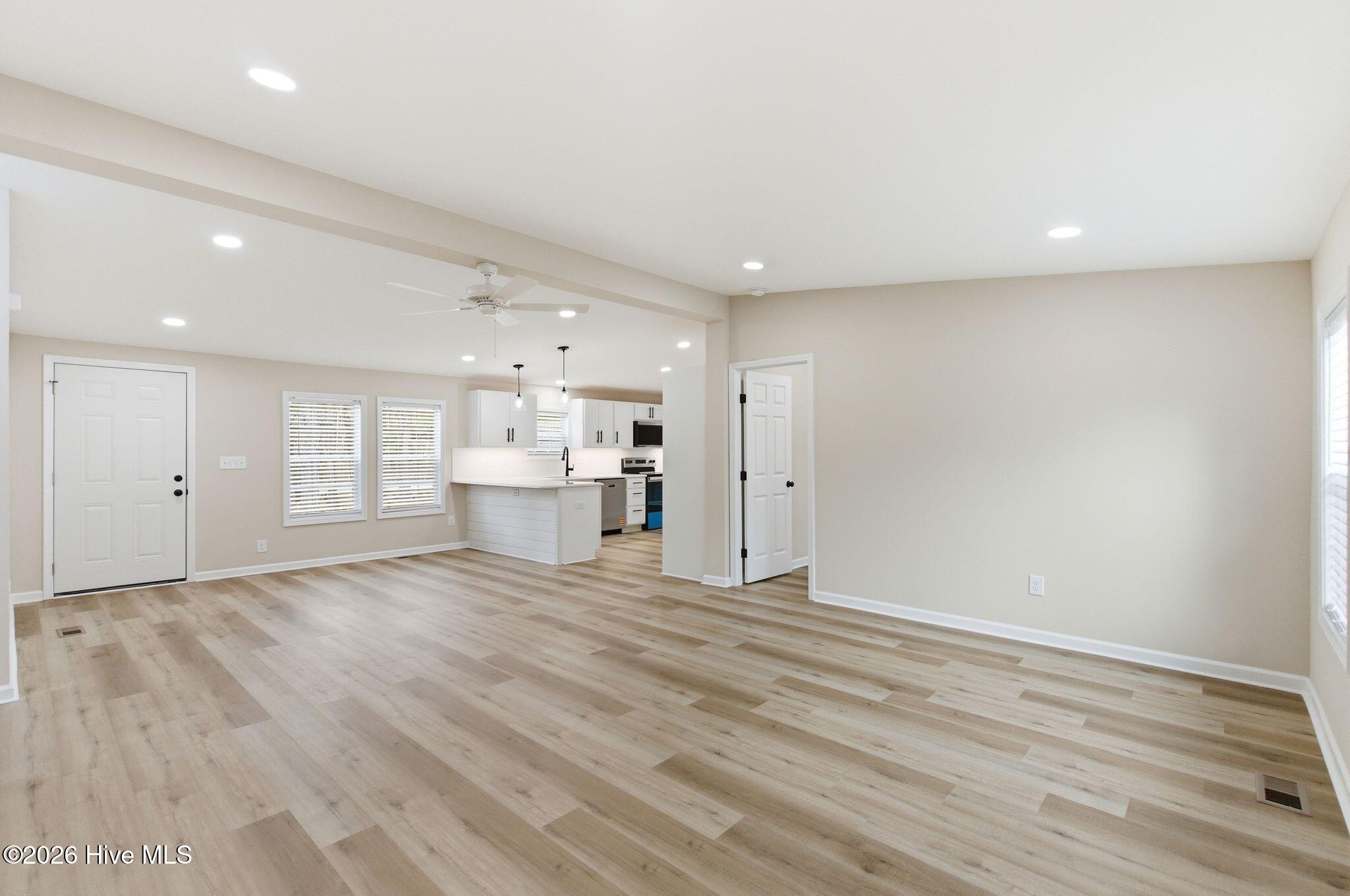 5565 Hugo Church Road Hookerton, NC 28538 - Photo 10 of 40 10_5565_Hugo_Church_Road_002