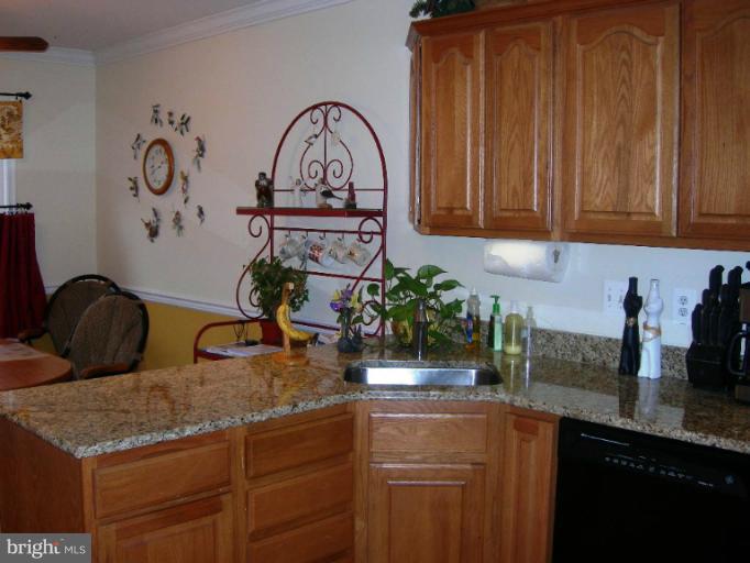 4640 Bucks School House Road Rosedale, MD 21237 - Photo 11 of 29 Kitchen