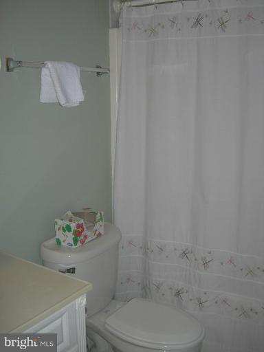 4640 Bucks School House Road Rosedale, MD 21237 - Photo 13 of 29 Bath