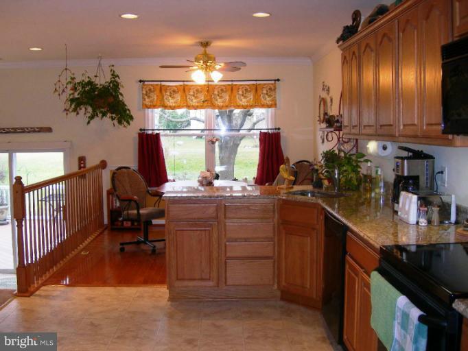 4640 Bucks School House Road Rosedale, MD 21237 - Photo 15 of 29 Kitchen
