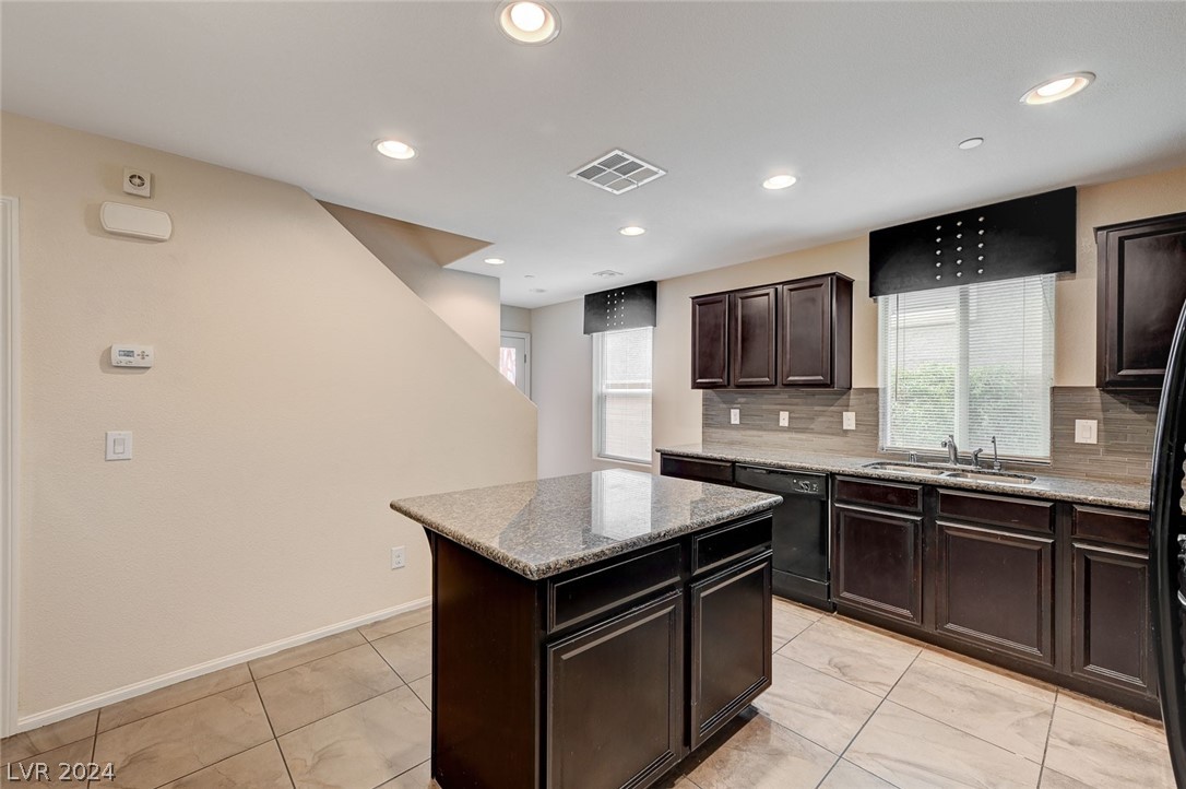 112 Uplander Steep Lane Henderson, NV 89015 - Photo 20 of 58