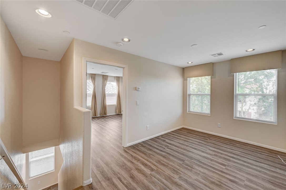 112 Uplander Steep Lane Henderson, NV 89015 - Photo 23 of 58