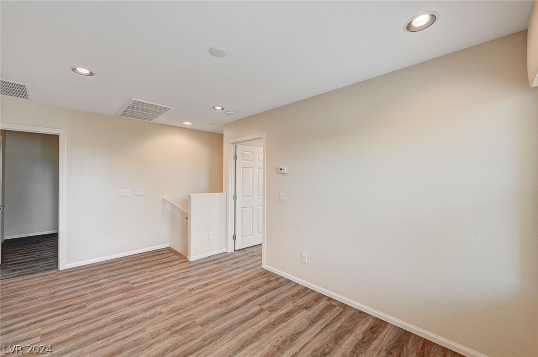 112 Uplander Steep Lane Henderson, NV 89015 - Photo 26 of 58