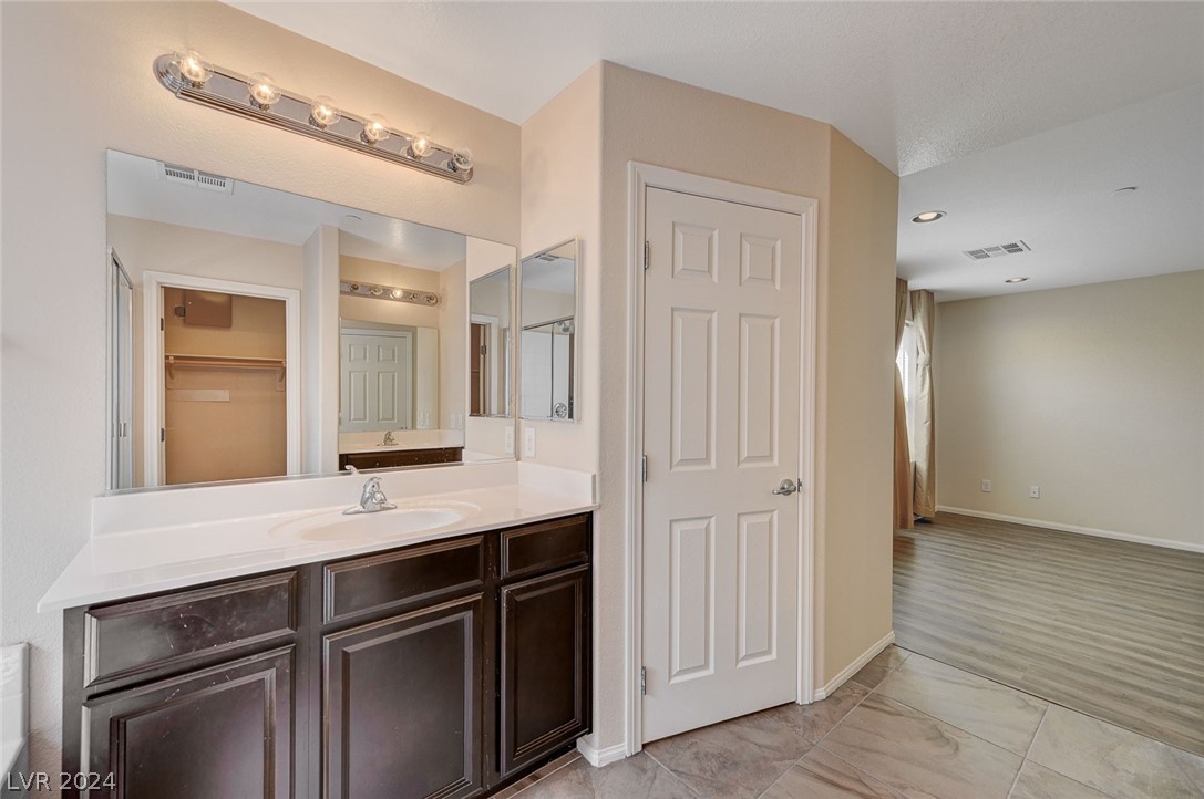 112 Uplander Steep Lane Henderson, NV 89015 - Photo 34 of 58