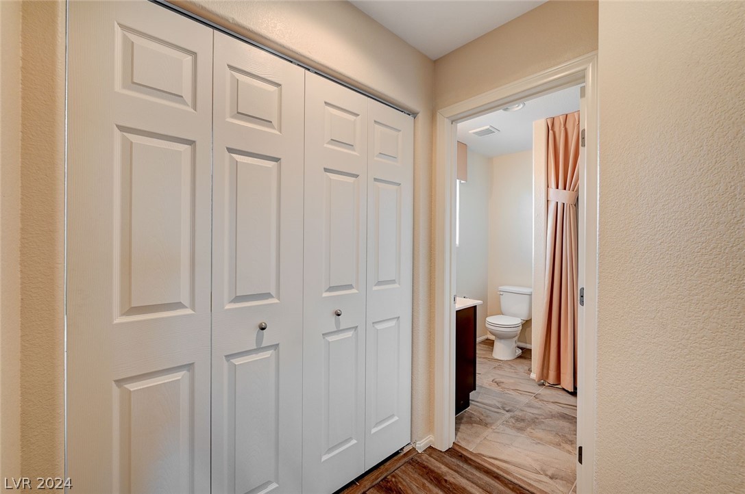 112 Uplander Steep Lane Henderson, NV 89015 - Photo 40 of 58