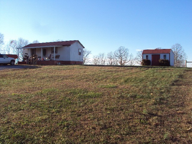536 Sparrow Road Lafayette, TN 37083 - Photo 17 of 30 Gallery Image 17