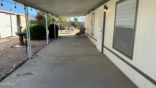 a view of a house with a roof