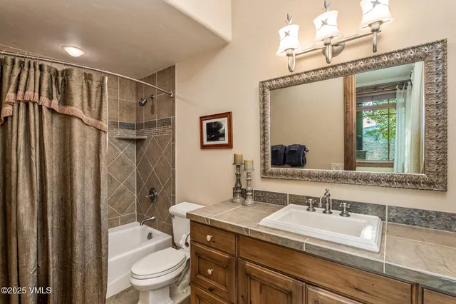 $6,100,000 | 135 Andorra Road, Edwards, CO 81632