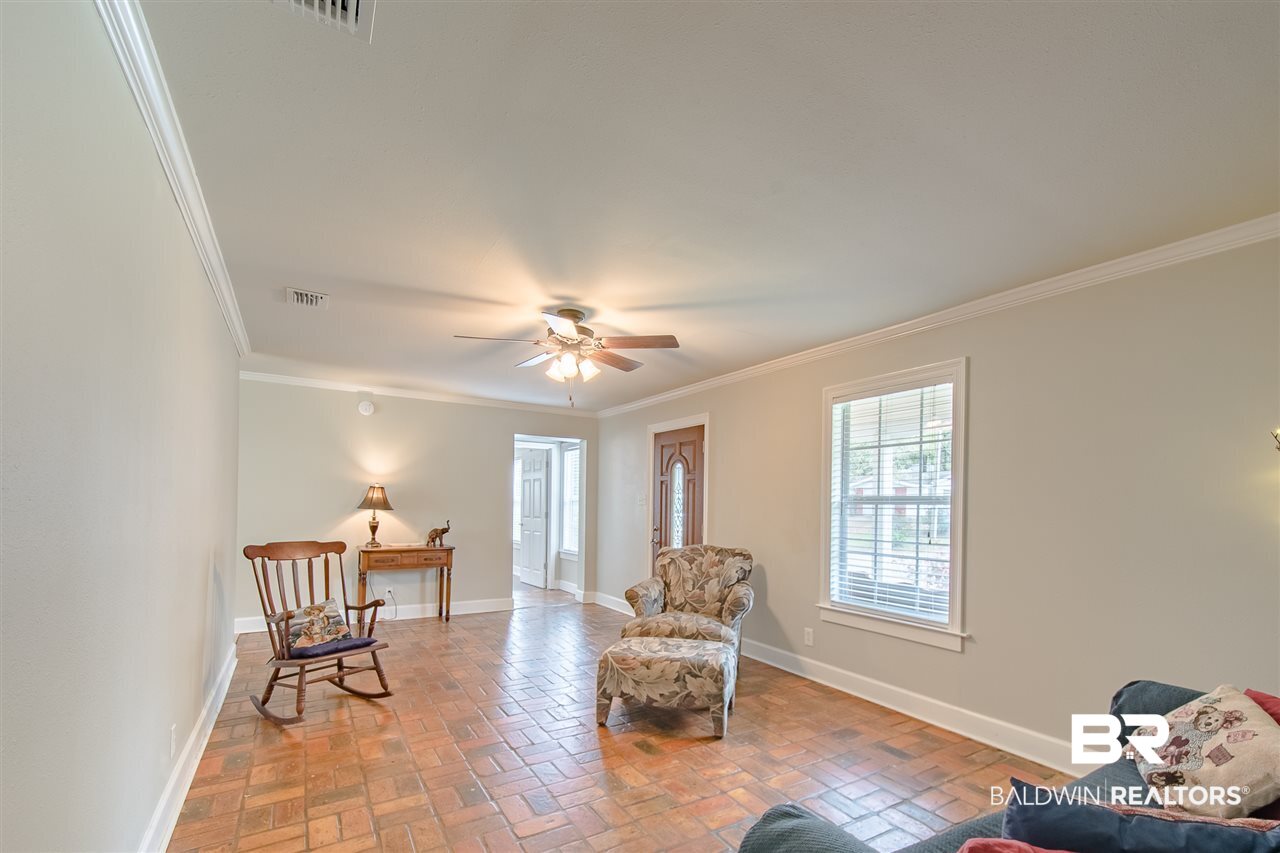 705 Maxwell Avenue Daphne, AL 36526 - Photo 10 of 46