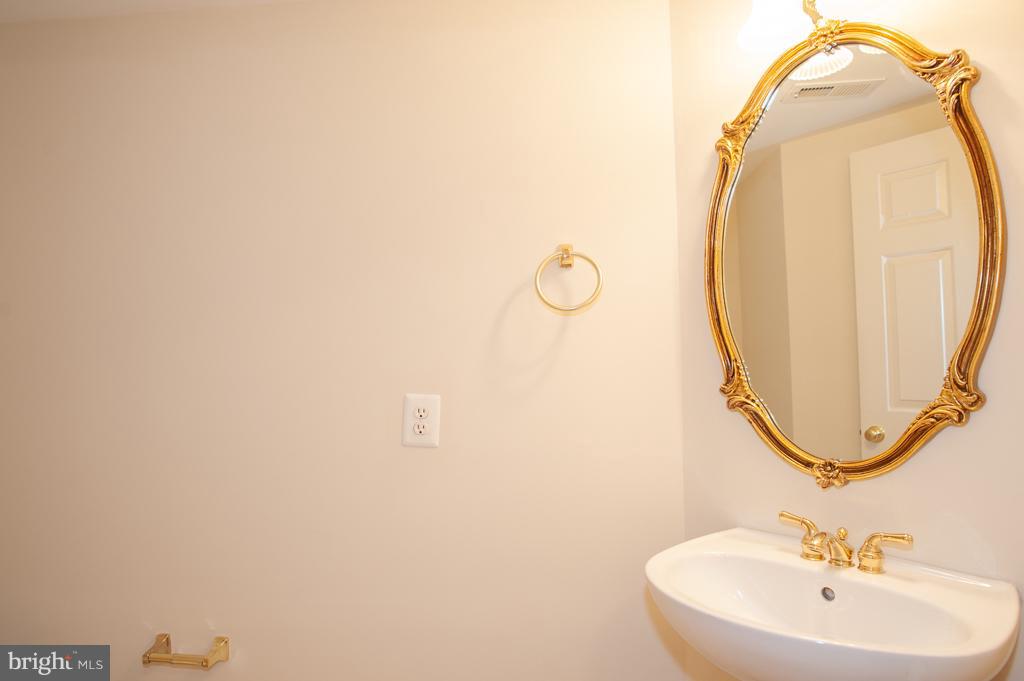 6677 Debra Lu Way Springfield, VA 22150 - Photo 28 of 29 Lower Level Half Bath