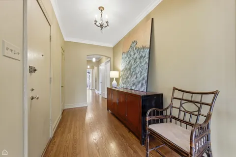 $495,000 | 2060 West Farwell Avenue, Unit 2, Chicago, IL 60645