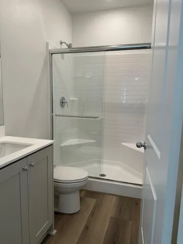 $3,075 | 9423 Sepulveda Boulevard, Unit 5, North Hills, CA 91343