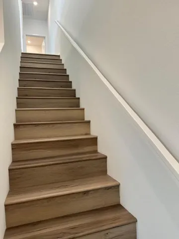 $3,075 | 9423 Sepulveda Boulevard, Unit 5, North Hills, CA 91343