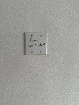 $3,075 | 9423 Sepulveda Boulevard, Unit 5, North Hills, CA 91343