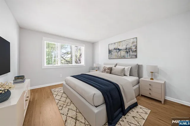 $5,000 | 12 Sandburg Court, Mahwah, NJ 07430