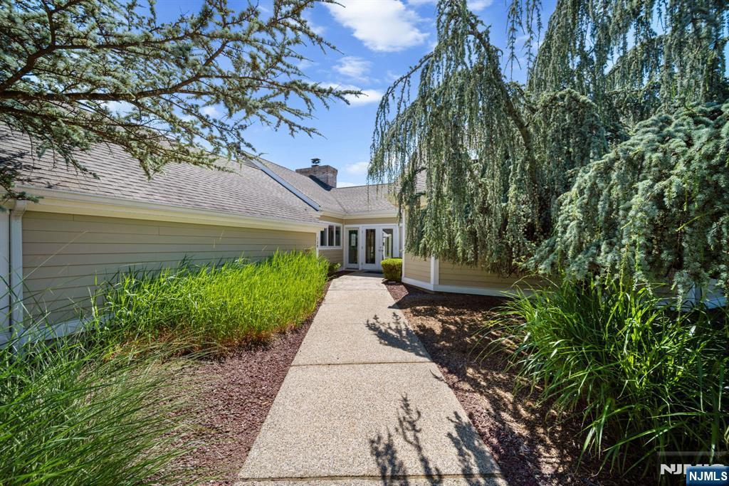 12 Sandburg Court Mahwah, NJ 07430 - Photo 28 of 33 a view of a house with a yard