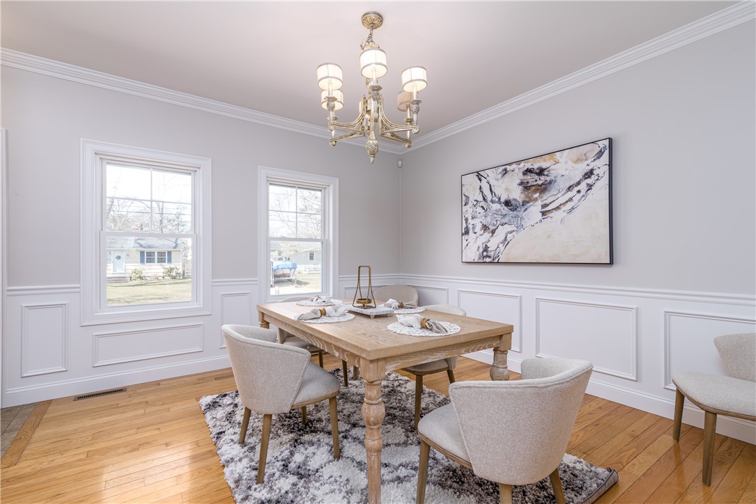 95 Juniper Road South Kingstown, RI 02879 - Photo 7 of 40 Dining Room