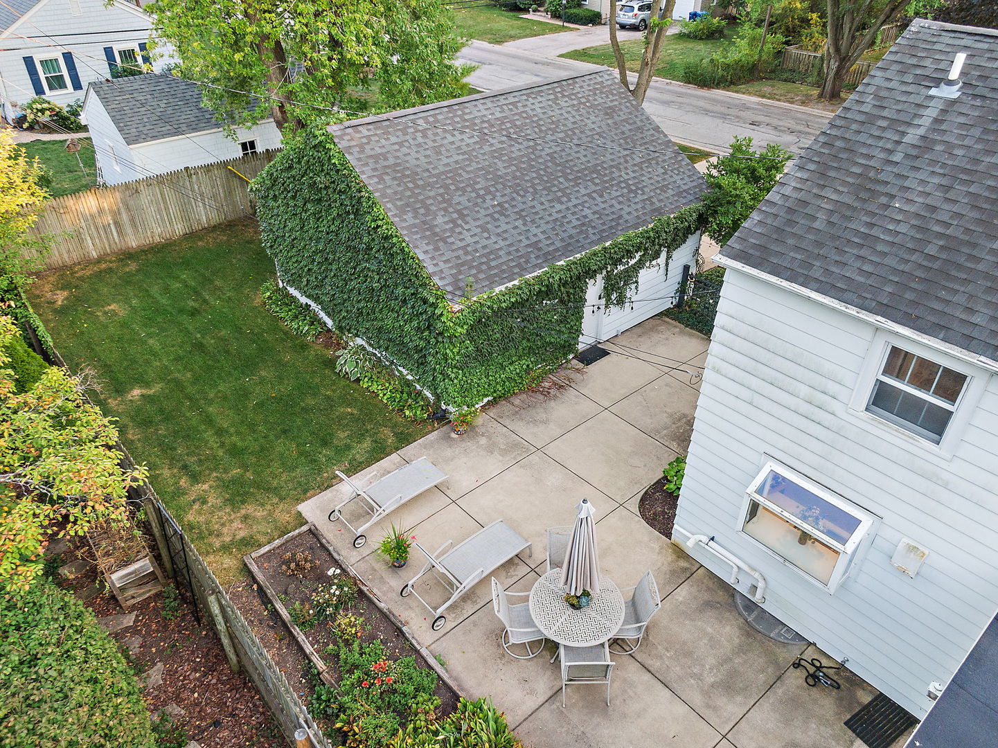 420 Gray Street St. Charles, IL 60174 - Photo 28 of 38