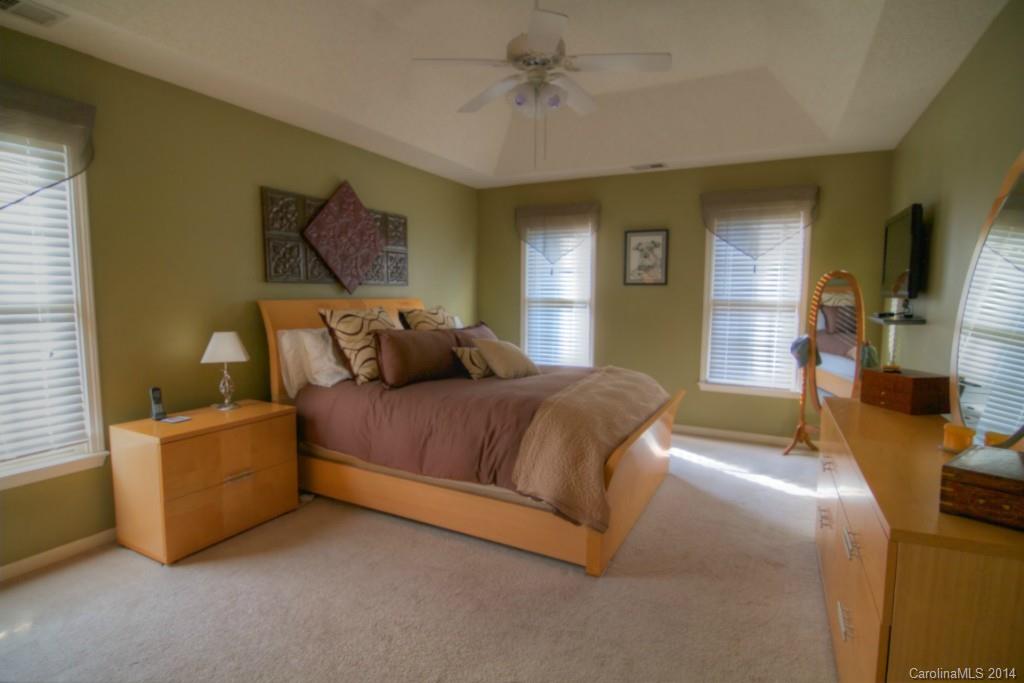 10702 Ridge Acres Road Charlotte, NC 28214 - Photo 18 of 24 Gallery Image 18
