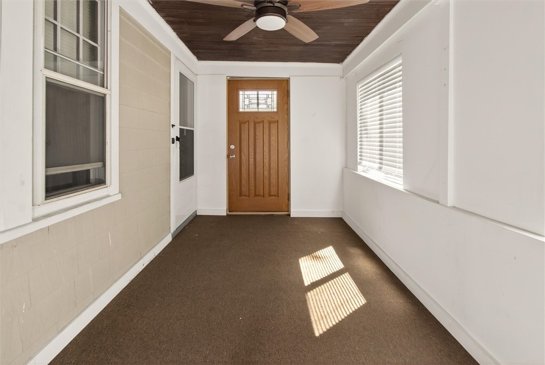 80 Pershing Drive Rochester, NY 14609 - Photo 34 of 37