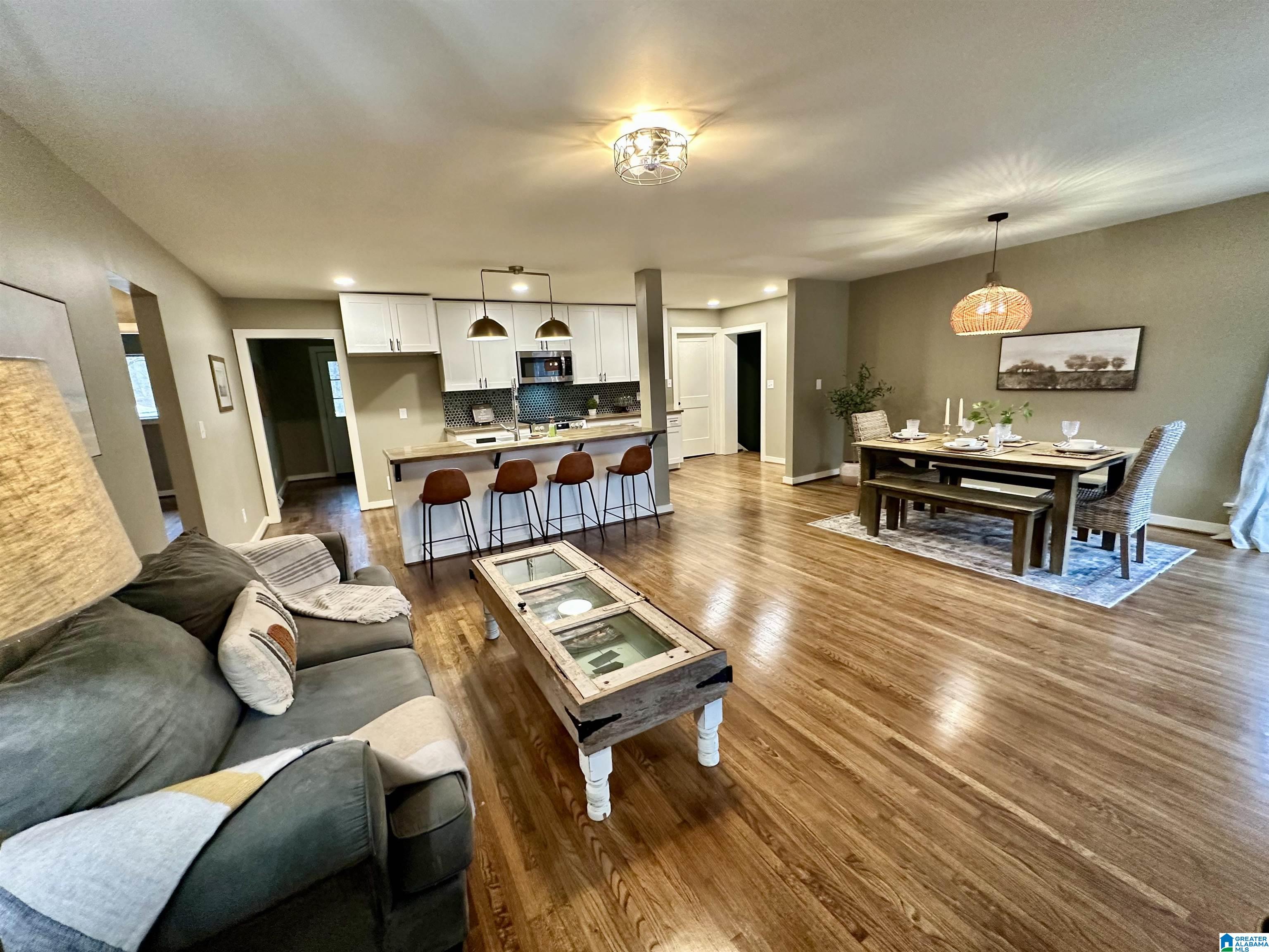 2107 Springdale Road Bessemer, AL 35022 - Photo 4 of 33 Gallery Image 4