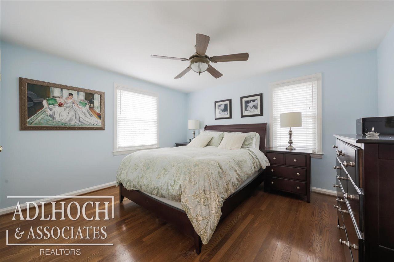 476 Cloverly Road Grosse Pointe Farms, MI 48236 - Photo 14 of 22
