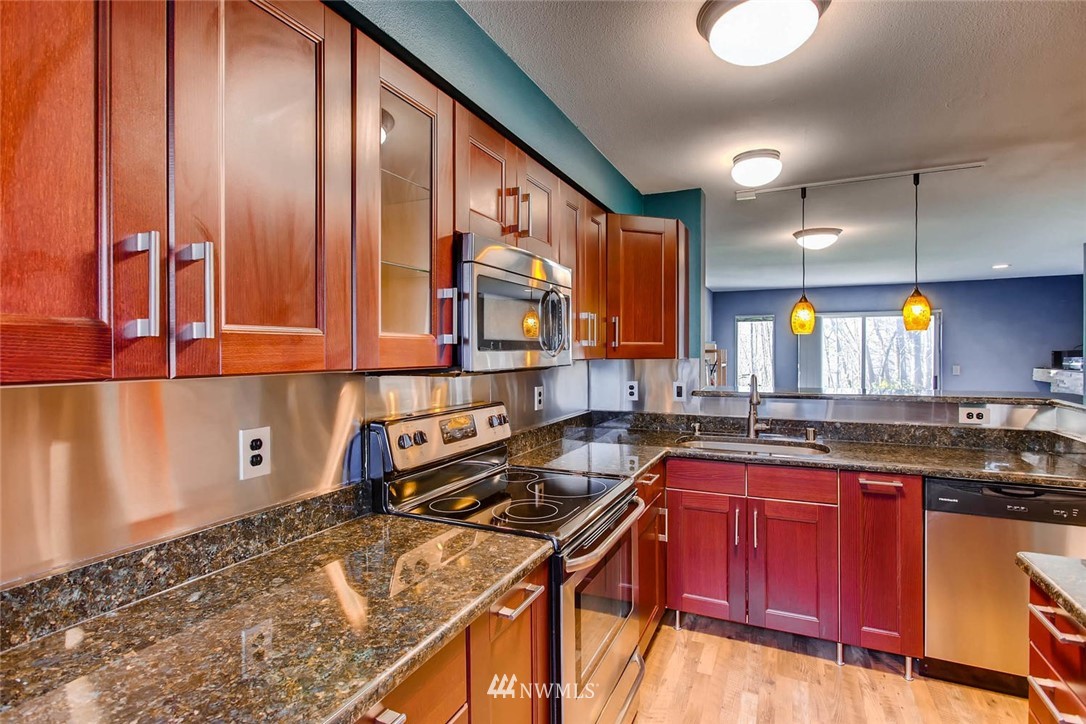 833 Southwest Sunset Boulevard, Unit K53 Renton, WA 98057 - Photo 1 of 18
