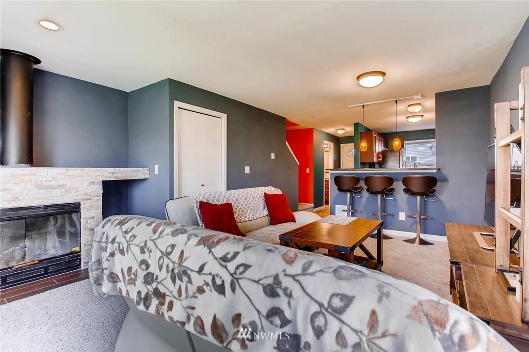 833 Southwest Sunset Boulevard, Unit K53 Renton, WA 98057 - Photo 7 of 18